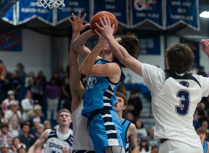 Breese Central vs Breese Mater Dei Illinois boys basketball February 23 2023 Paul Halfacre 15648